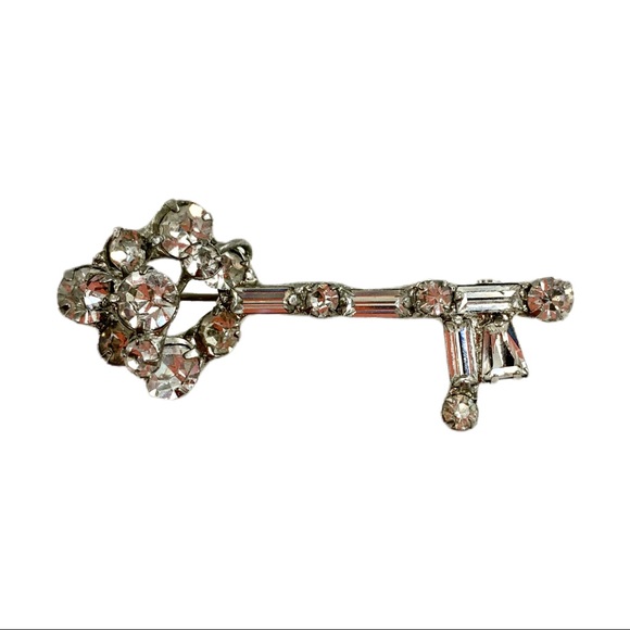 Vtg Unsigned Rhinestone Skeleton Key Brooch 1950s - Picture 5 of 10